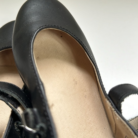 Umi Ria Uniform Mary Jane Size 12 - Picture 13 of 14